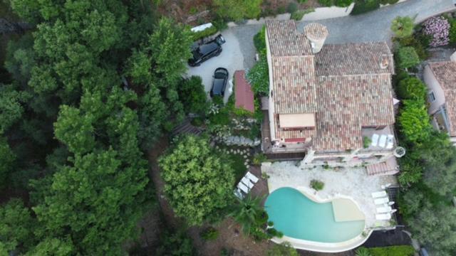 Locaspera Apartment Spéracèdes Bagian luar foto